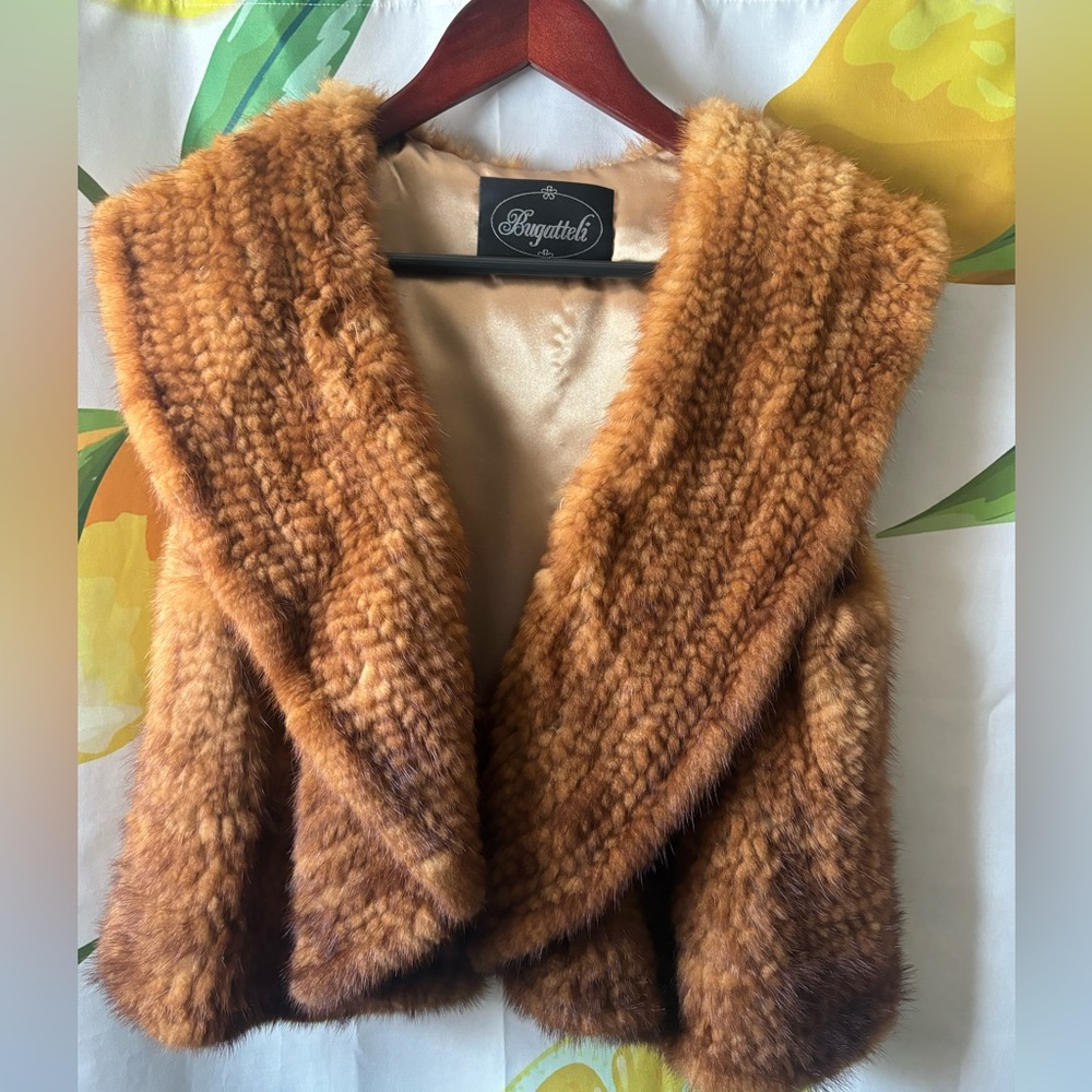 Bugattelia super soft faux fur formal topper